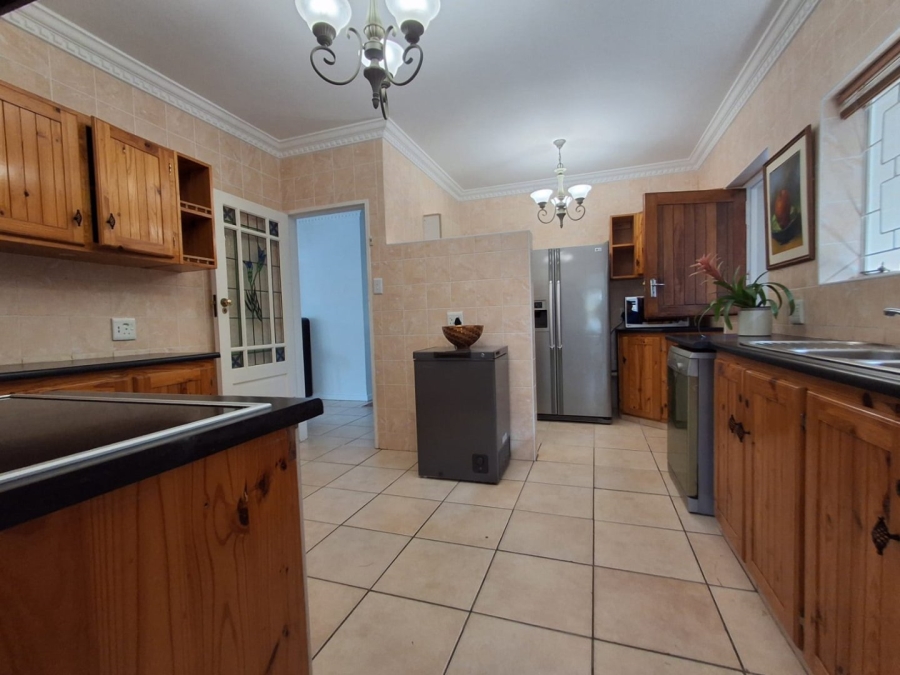 3 Bedroom Property for Sale in Mangold Park Eastern Cape
